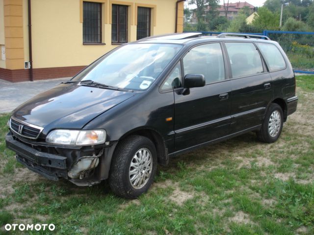 Honda Shuttle Odyssey 1994 -98 szyba tył - części - 2