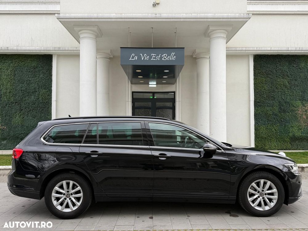 Volkswagen Passat - 28