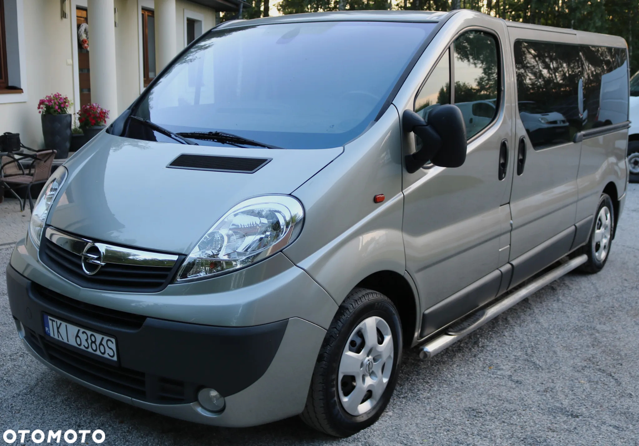 Opel Vivaro - 4