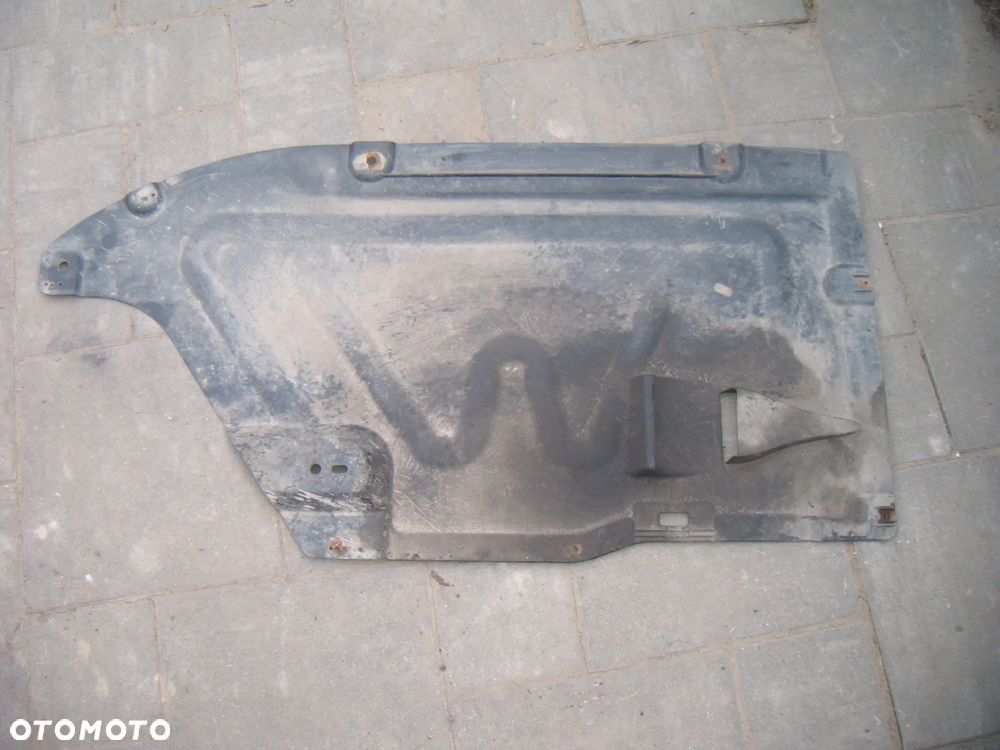 bmw 1 e87 1.6b osłona podwozia środkowa  51757059388 - 1