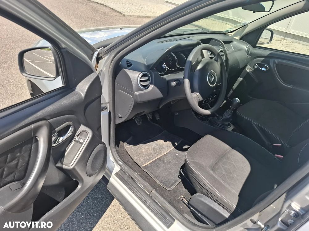 Dacia Duster 1.5 dCi 4x2 Laureate - 5