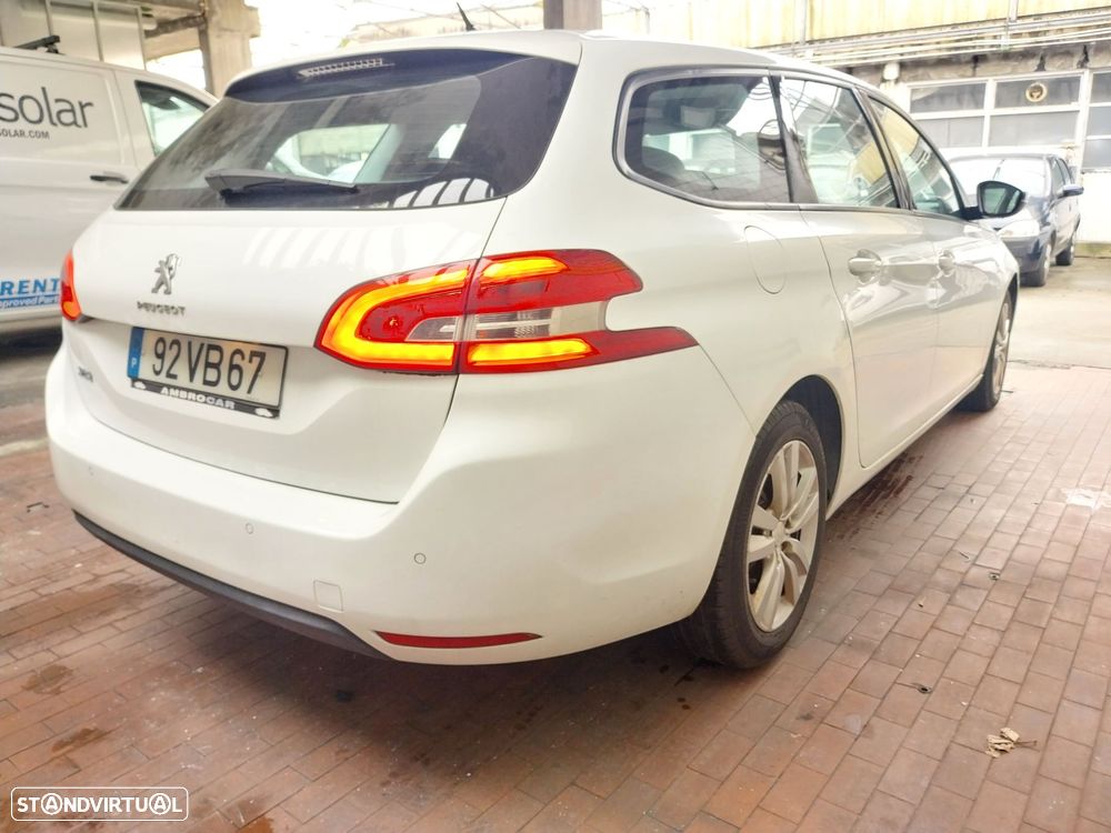 Peugeot 308 SW 1.6 BlueHDi Active - 11