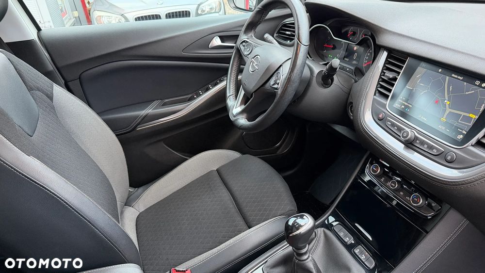Opel Grandland X - 24