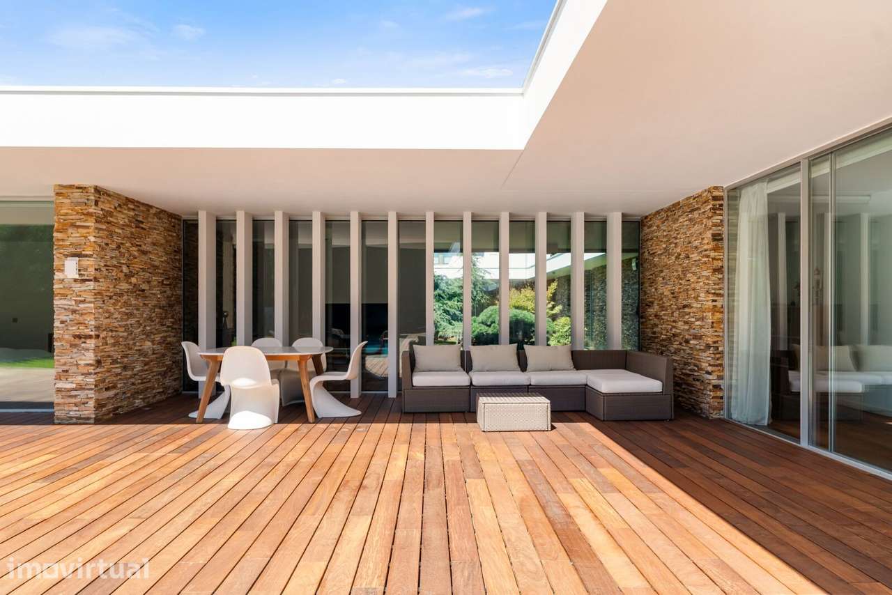 Moradia Isolada T5 + 2 com jardim, Quinta da Beloura, Sintra - Grande imagem: 5/38