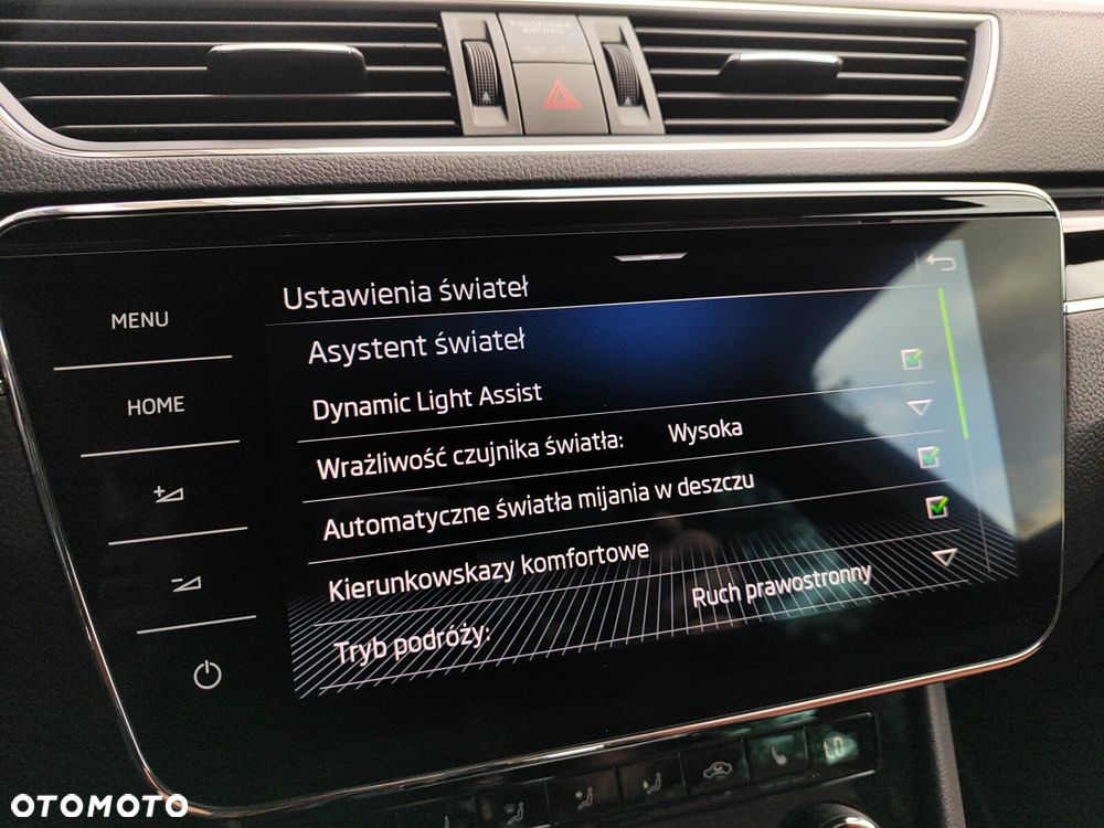 Skoda Superb 2.0 TDI SCR L&K DSG - 31