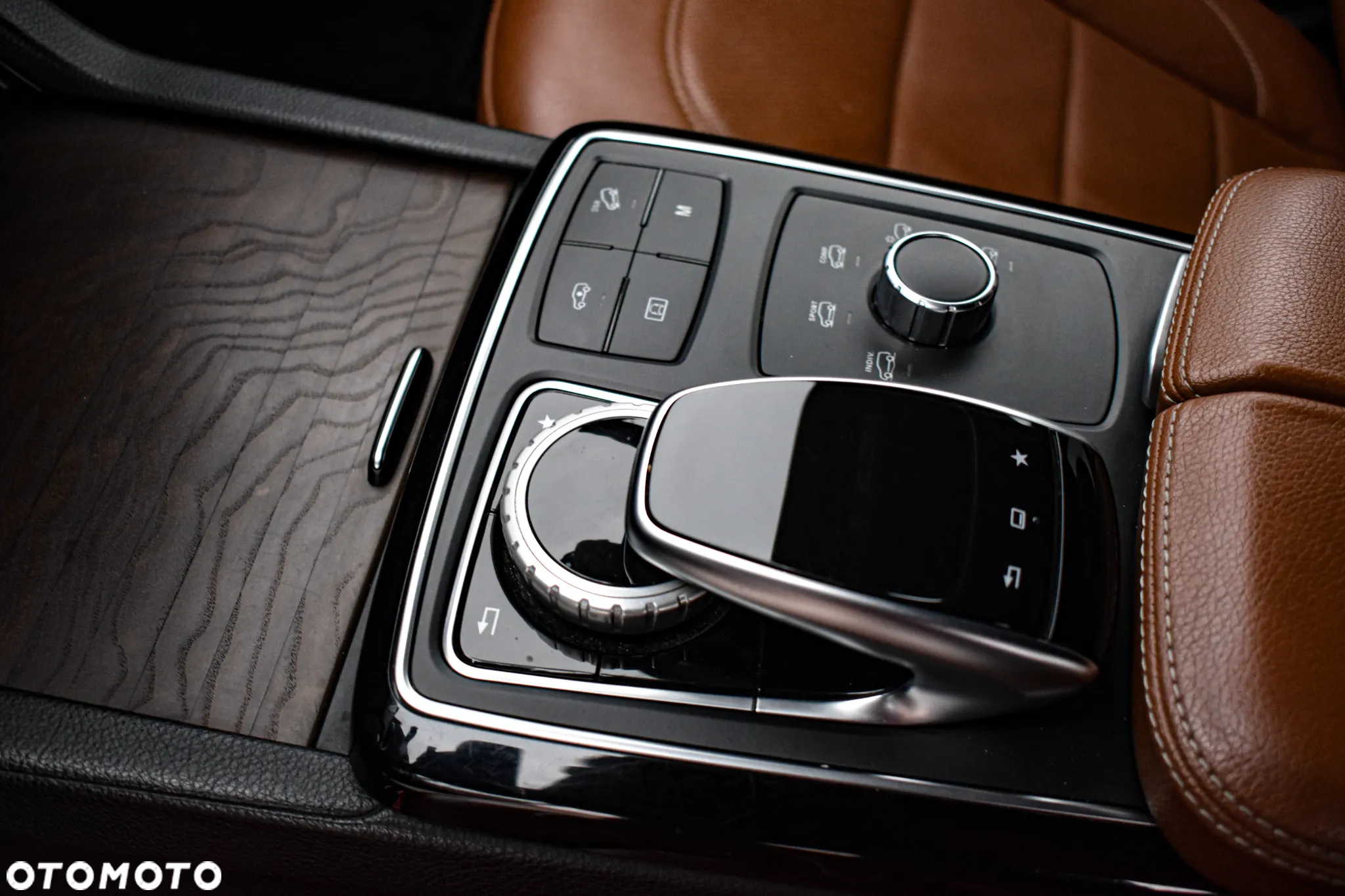 Mercedes-Benz GLE 350 d Coupe 4Matic 9G-TRONIC AMG Line - 17