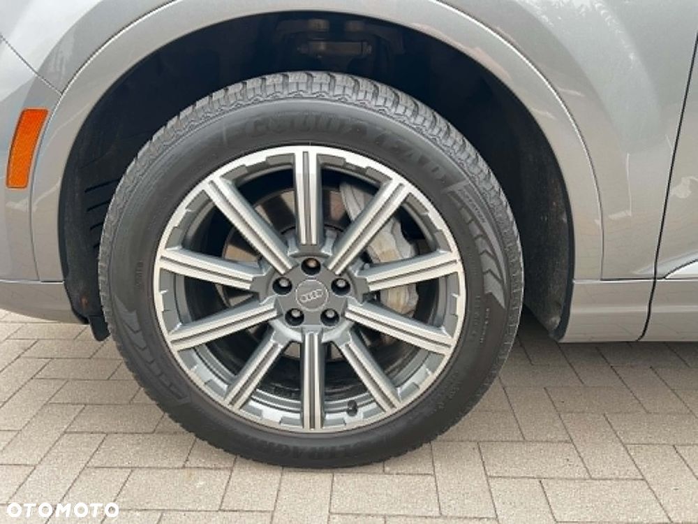 Audi Q7 - 32