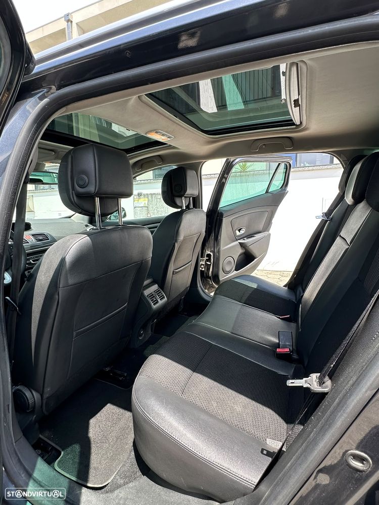 Renault Mégane Sport Tourer 1.5 dCi Dynamique - 4