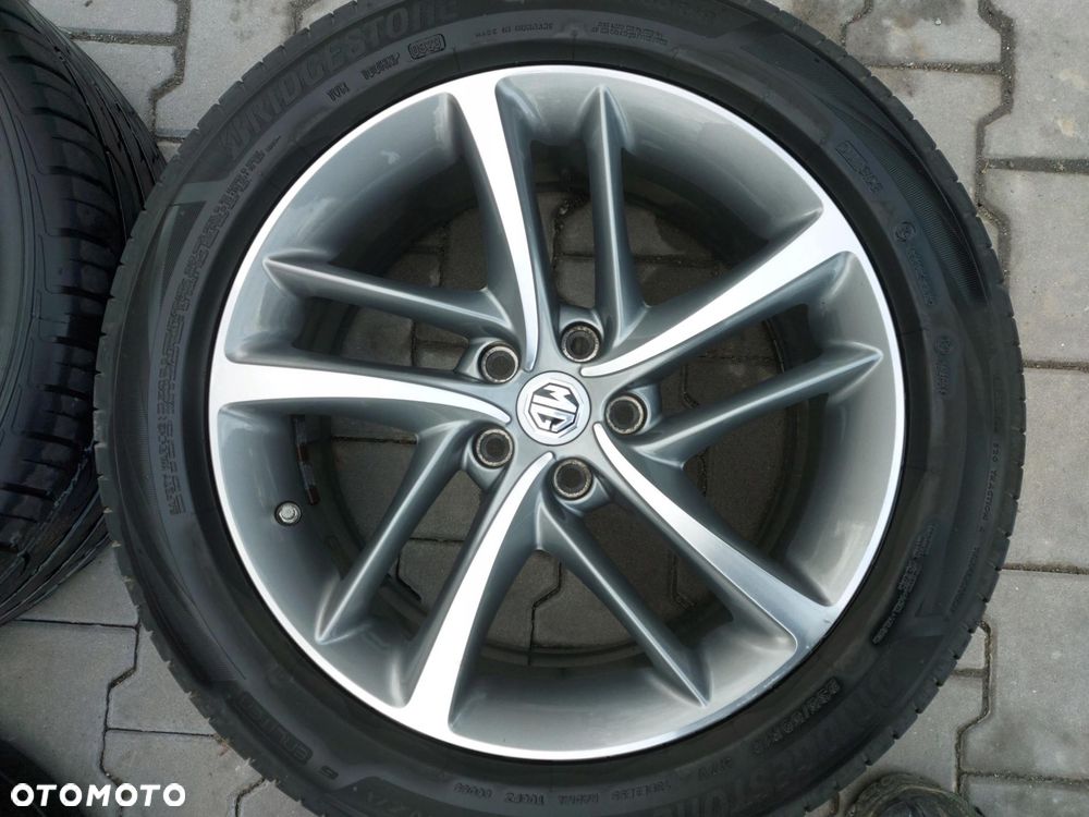 MG HS 2021, SUV 5D koła felgi aluminiowe 18 et41 235/50/18 10485512 - 3