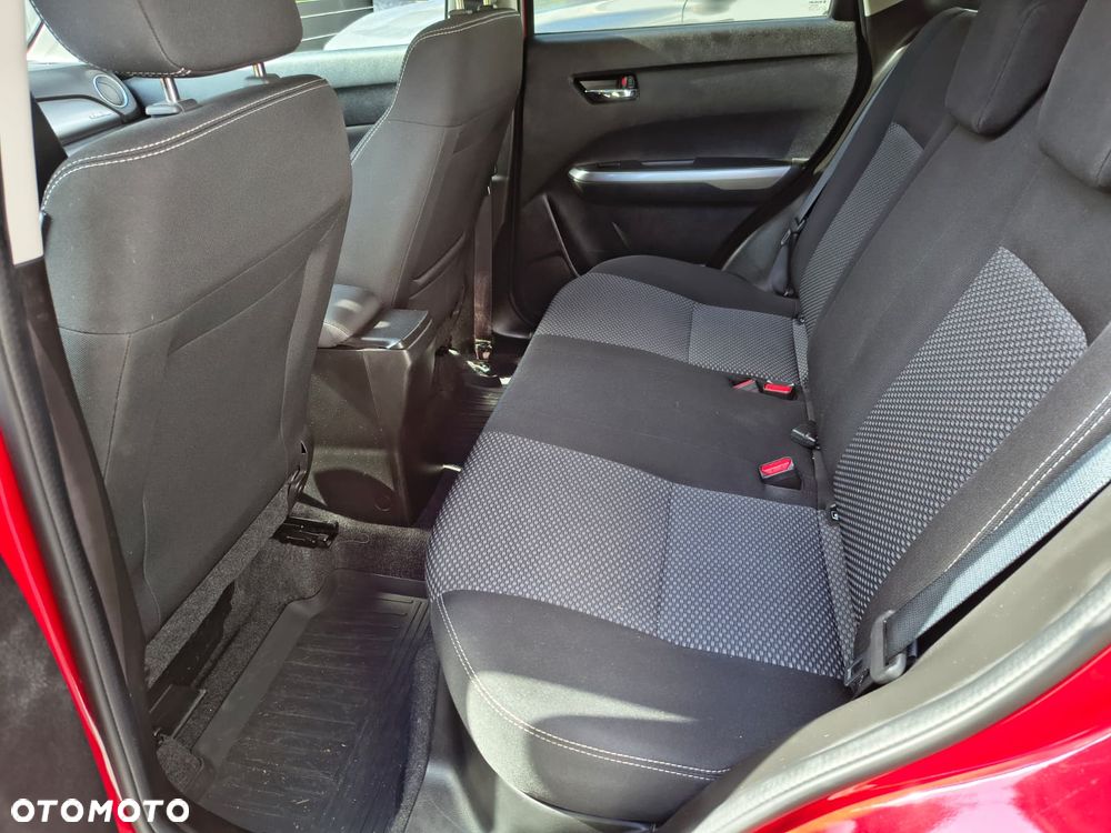 Suzuki Vitara 1.4 Boosterjet SHVS Premium 4WD - 24