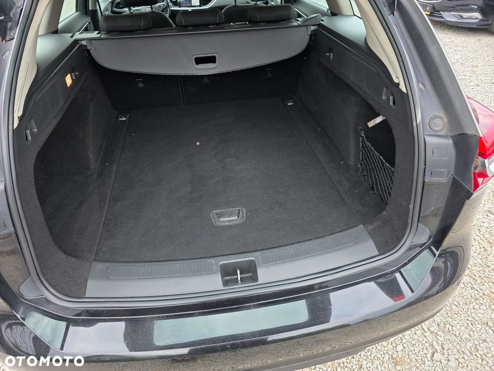 Opel Insignia Sports Tourer 2.0 Diesel Automatik Ultimate 120 Jahre - 18