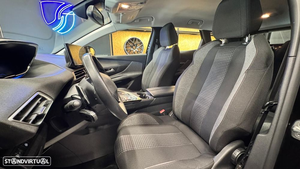 Peugeot 3008 1.5 BlueHDi Active Pack EAT8 - 6