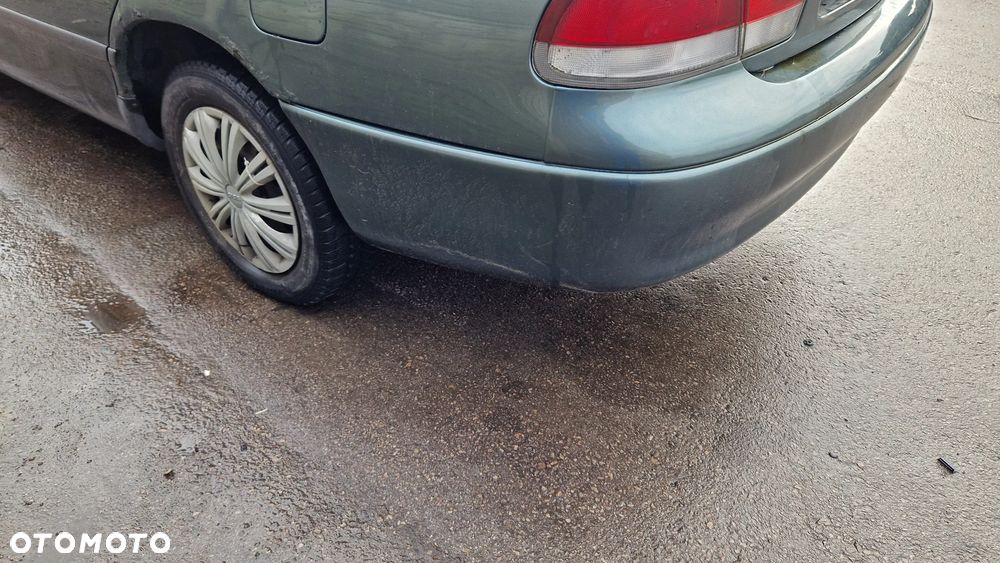 MAZDA 626 GE 92-96 SEDAN ZDERZAK TYŁ 15X - 2