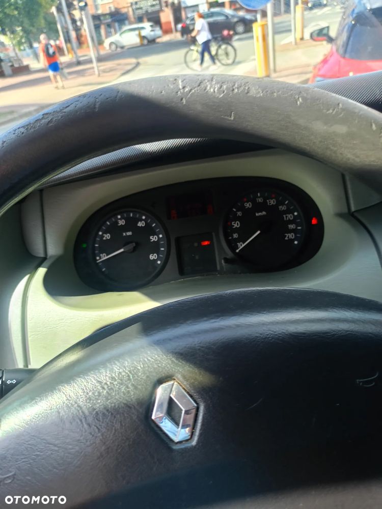 Renault Trafic - 3