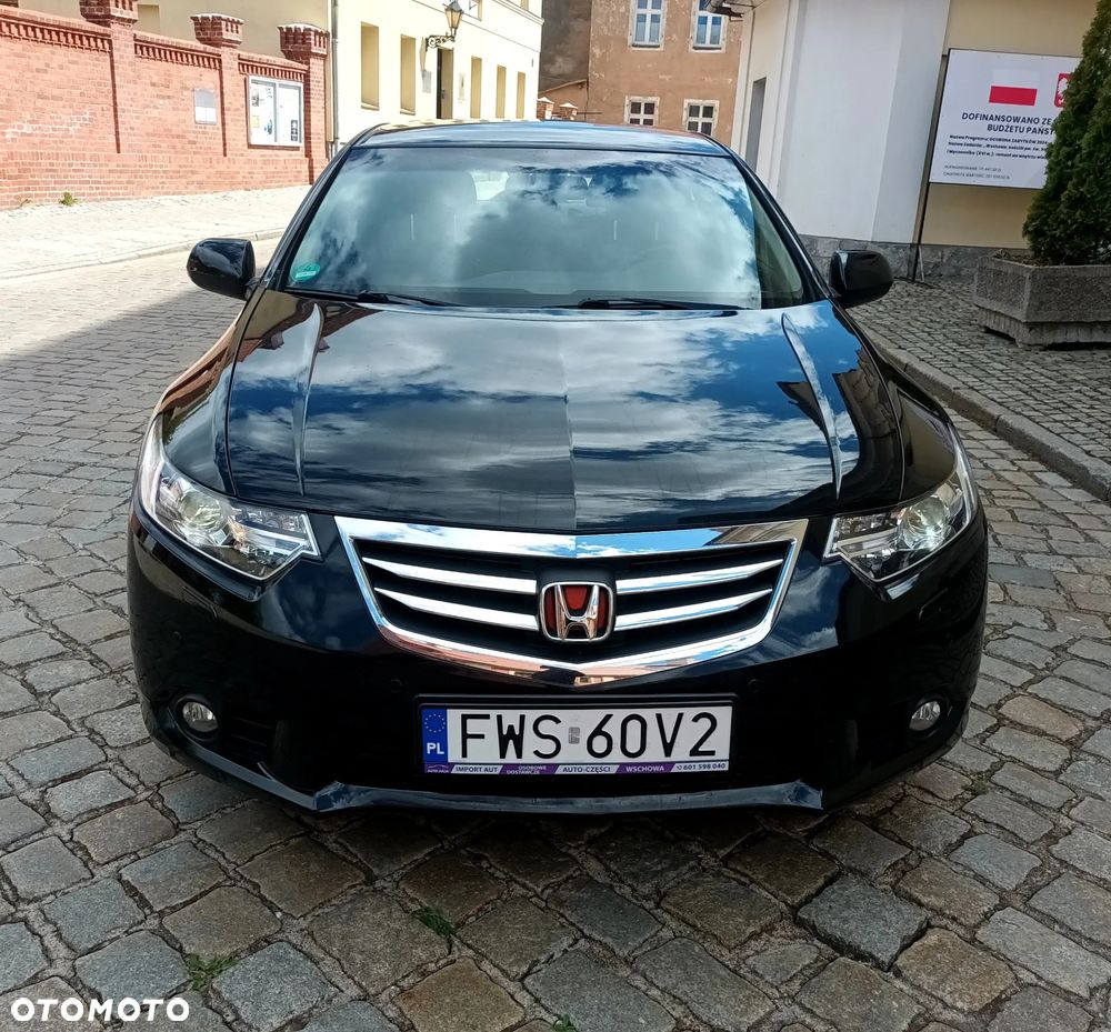 Honda Accord 2.0 Elegance 50 Jahre Edition - 12