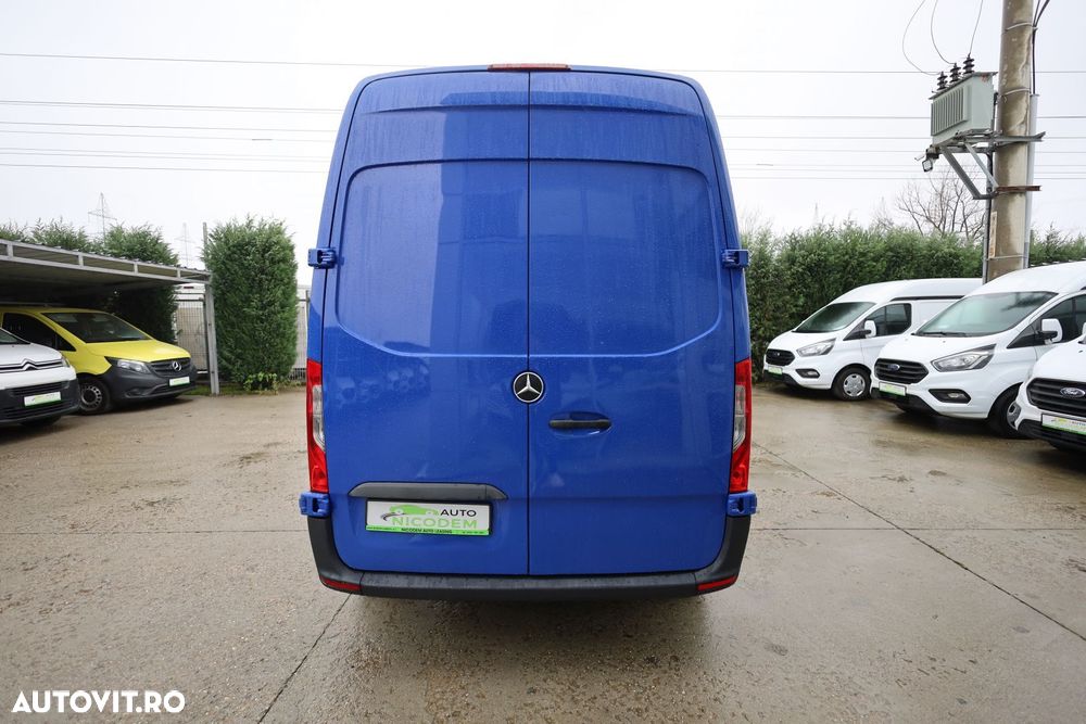 Mercedes-Benz Sprinter L2H2 - 5
