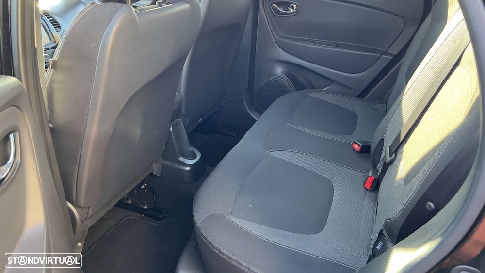 Renault Captur 1.5 dCi Exclusive C/Pneu - 8