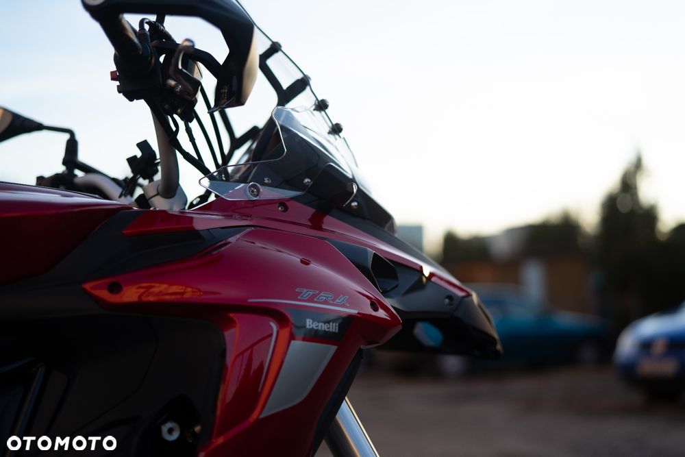 Benelli TRK 502 - 10