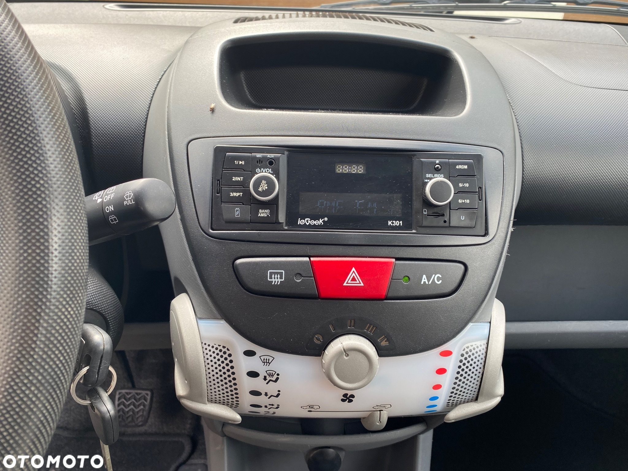 Citroën C1 1.0 Cool&Sound - 25