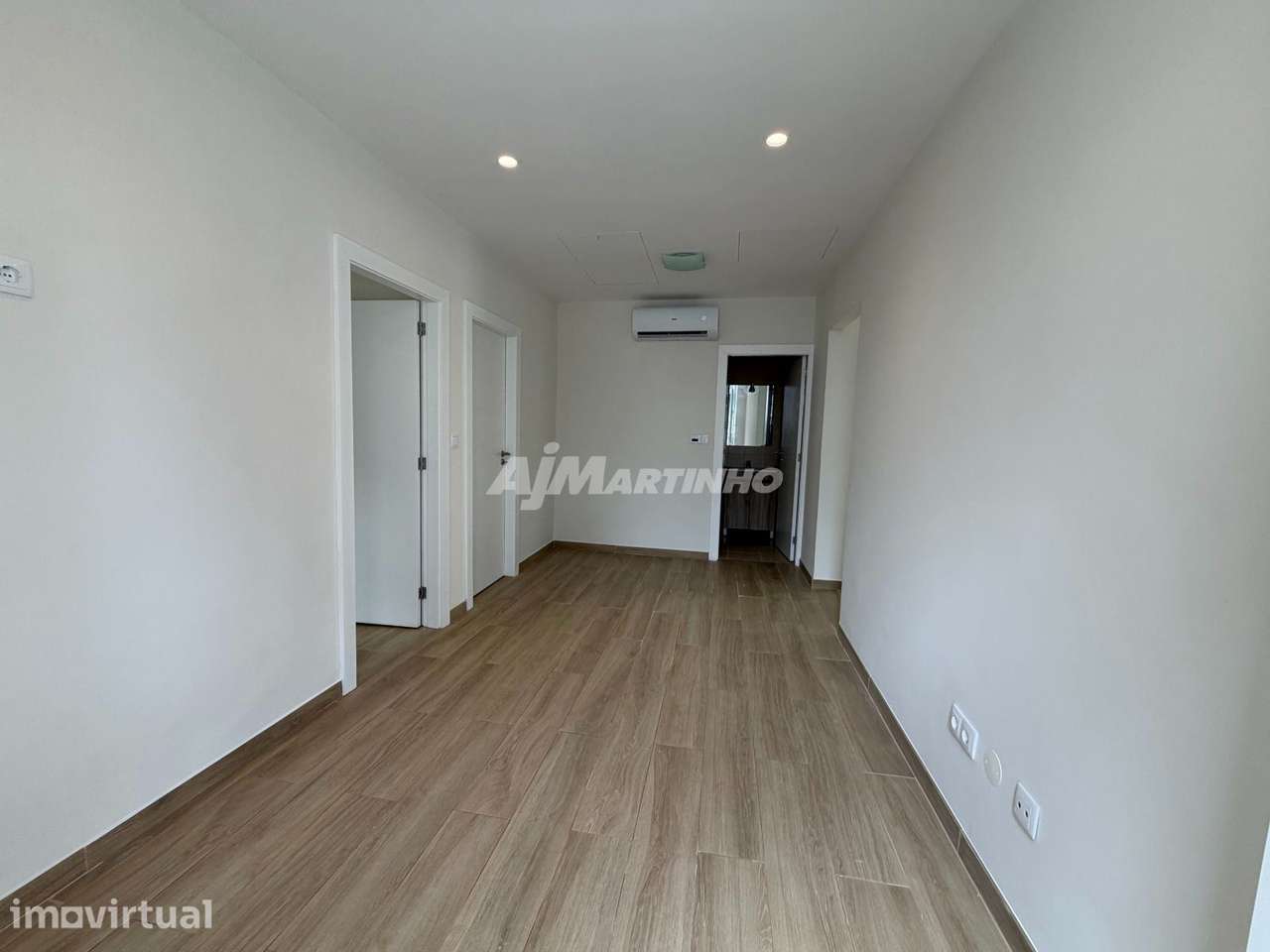 Apartamento, recuperado, para arrendamento, Matosinhos - Leça do Balio - Grande imagem: 3/13