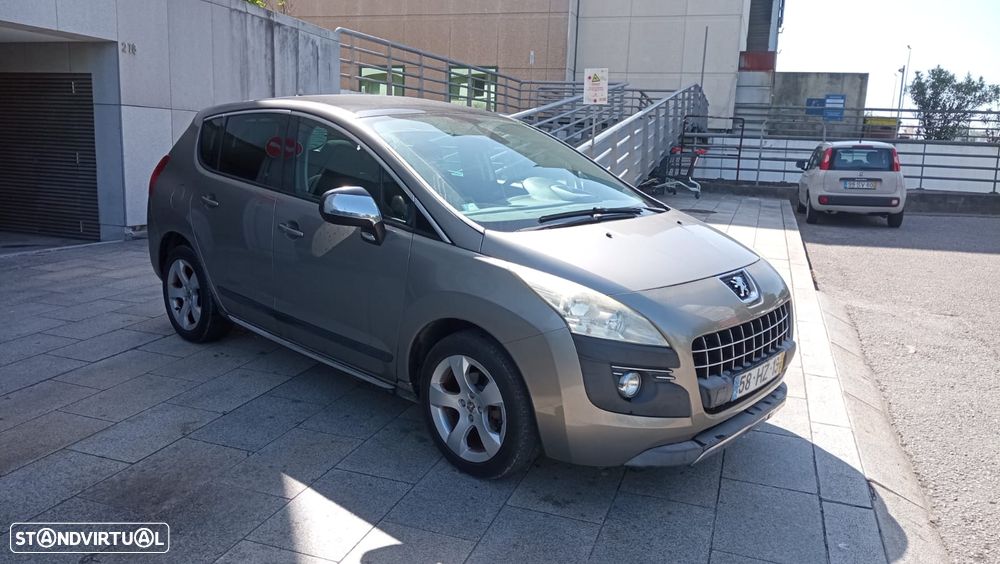 Peugeot 3008 1.6 HDi Premium - 1