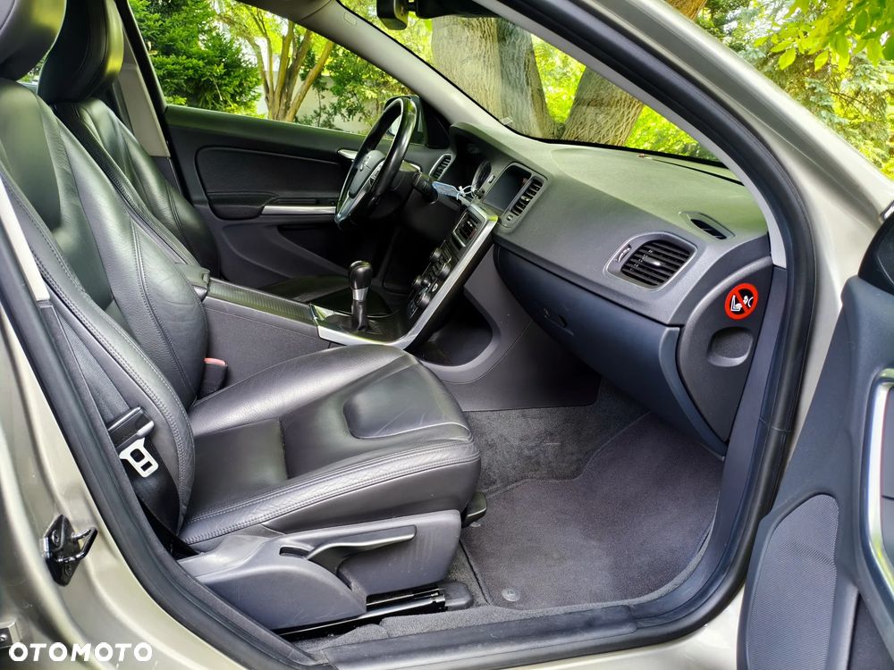 Volvo S60 DRIVe Summum - 24