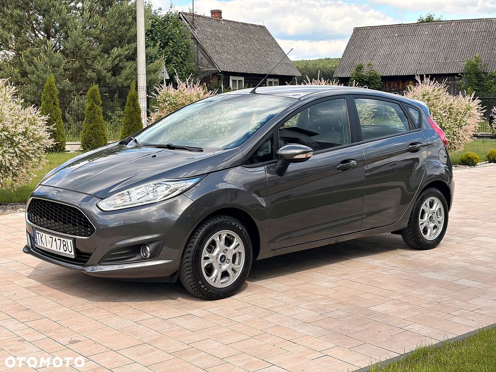 Ford Fiesta 1.25 Champions Edition - 12