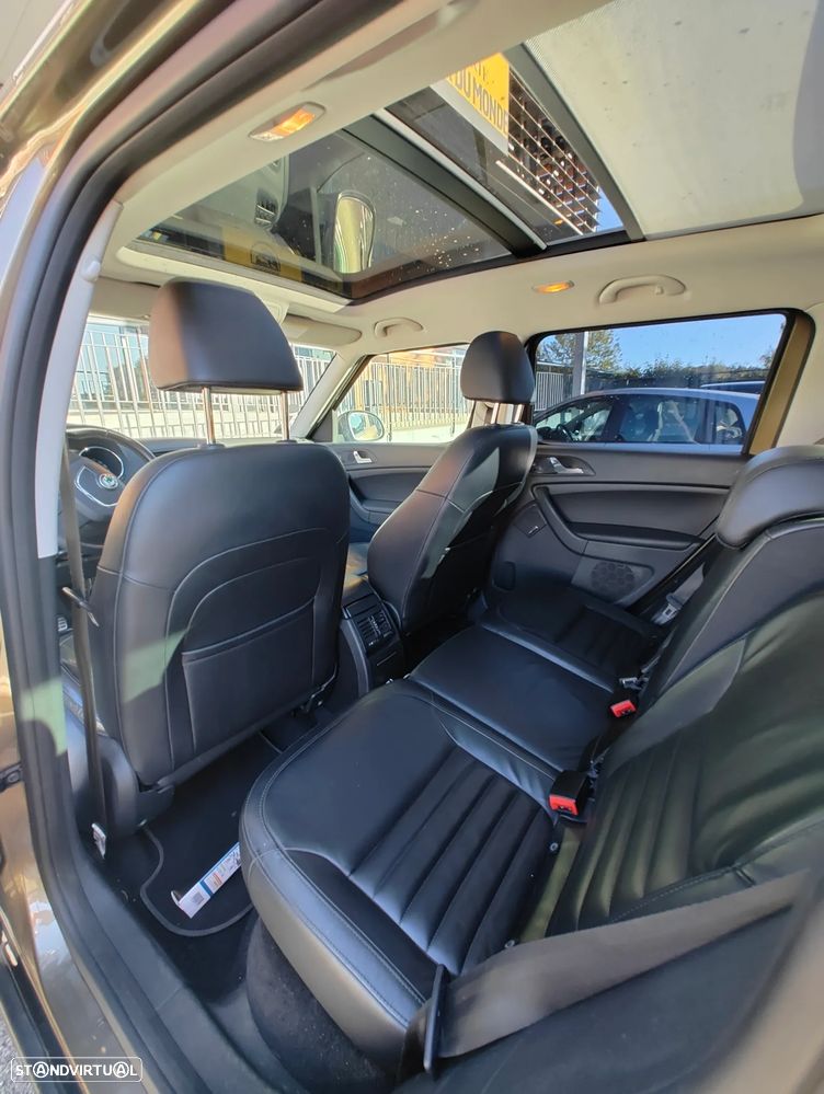 Skoda Yeti 2.0 TDI 4x4 Elegance PLUS EDITION - 17