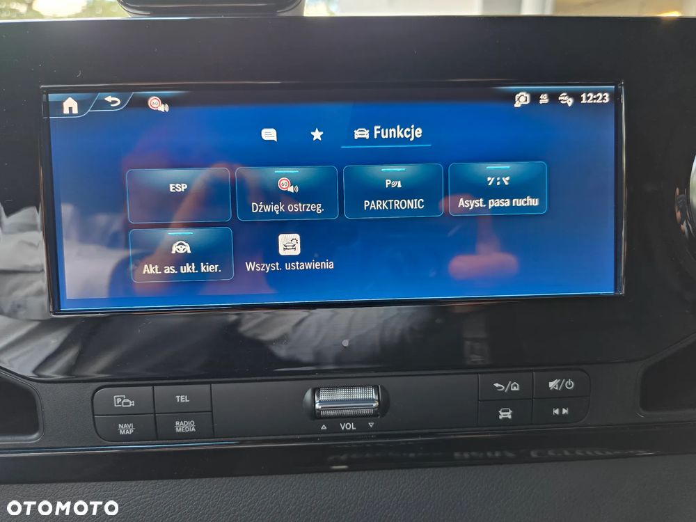 Mercedes-Benz SPRINTER 319 CDI - 30