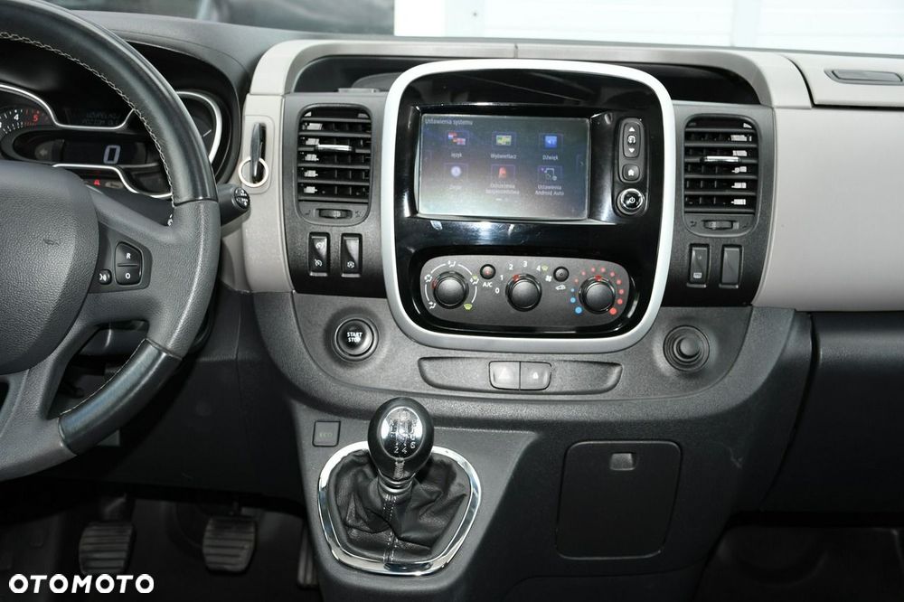 Renault Trafic - 31