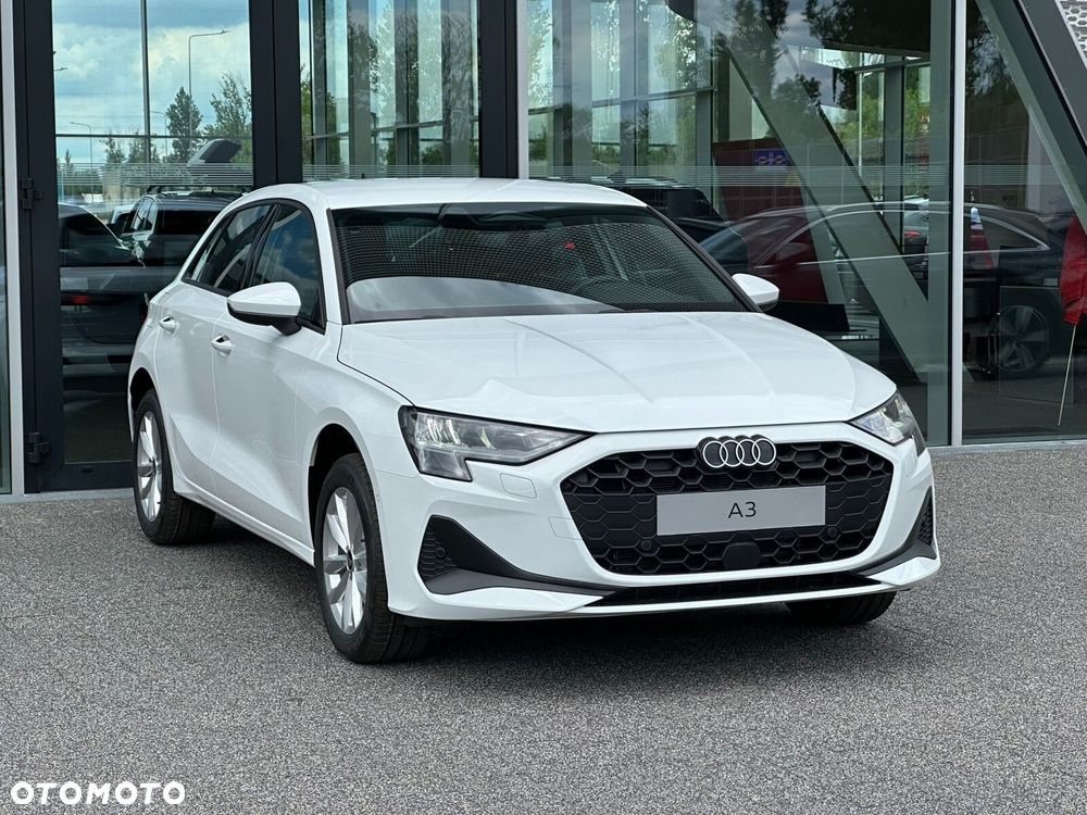 Audi A3 Sportback - 4