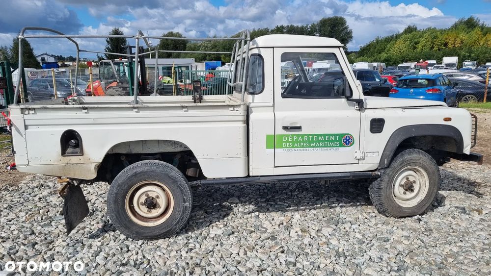 Land Rover Defender - 5