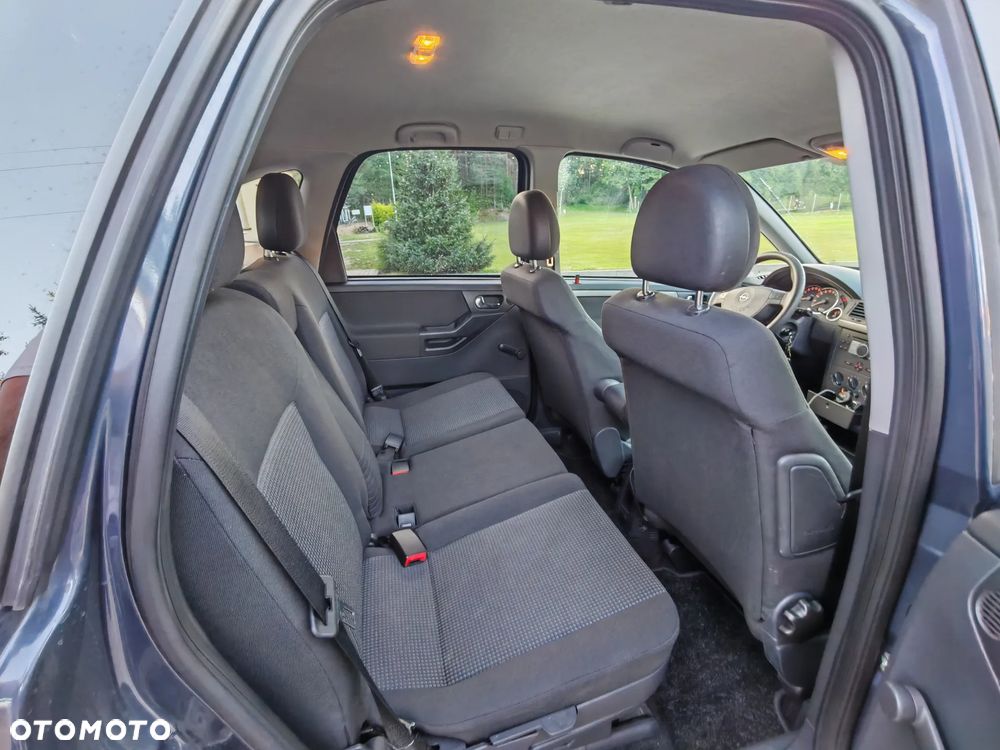 Opel Meriva - 8