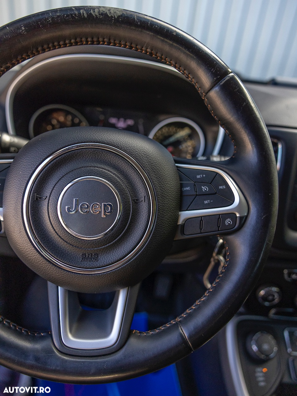 Jeep Compass 2.0 M-Jet 4x4 AT Longitude - 32
