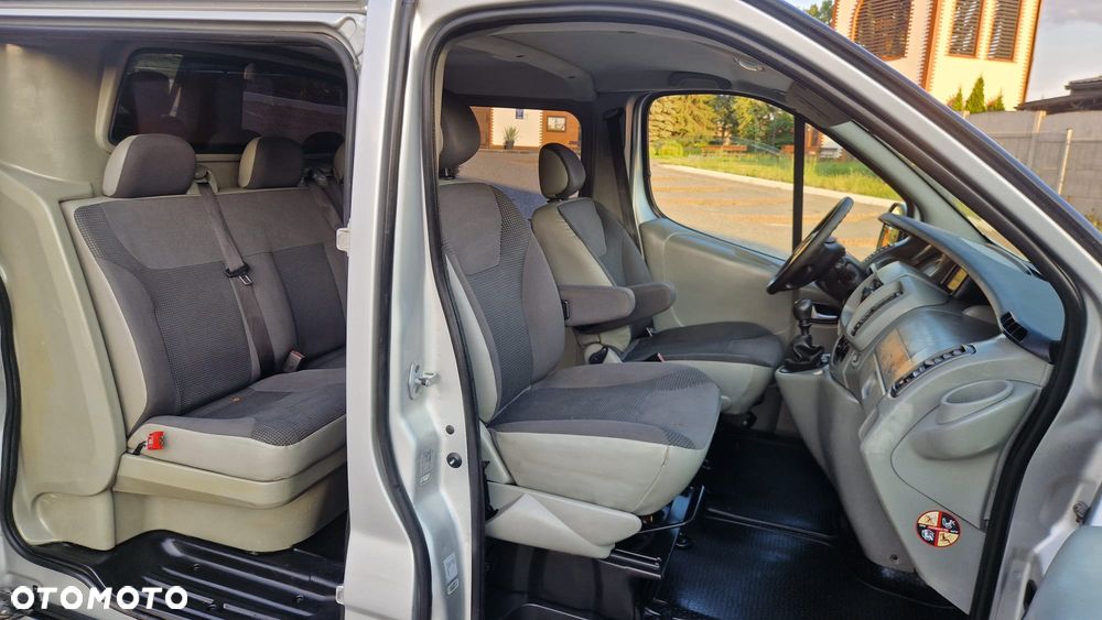 Opel VIVARO L2H1 Długi Klima Elektryka Navi Dubel Kabina 6os Brygadówka Pdc Serwis - 9