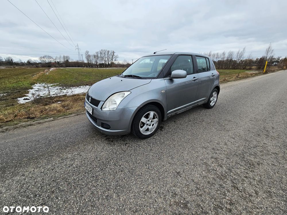 Suzuki Swift - 8