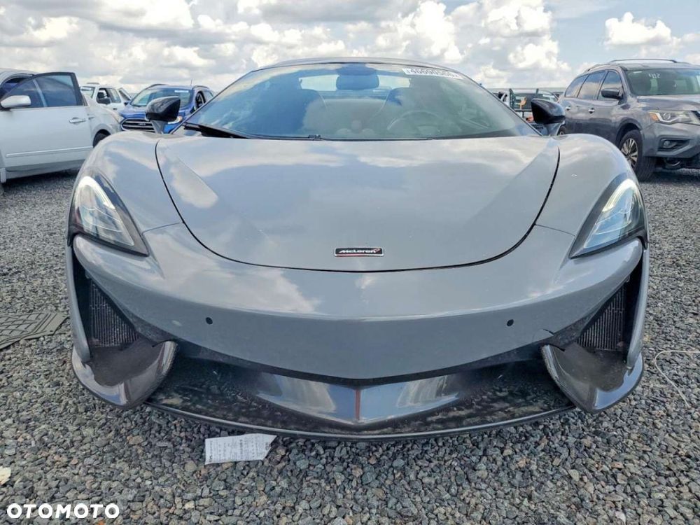McLaren 570S Coupe - 6