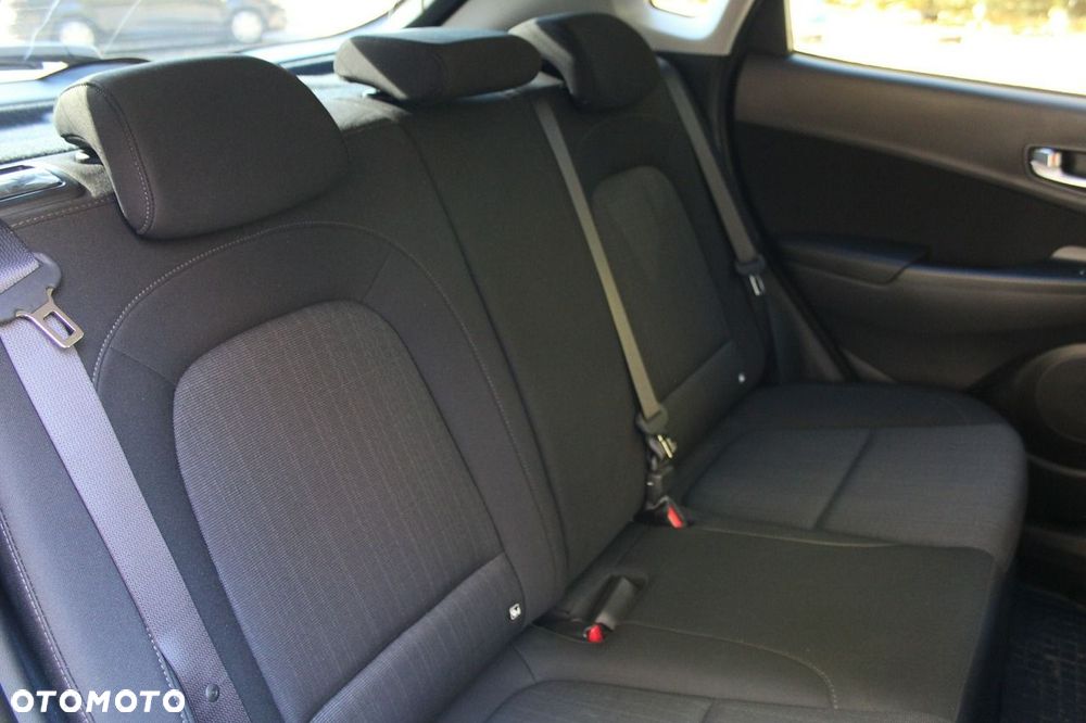 Hyundai Kona - 13