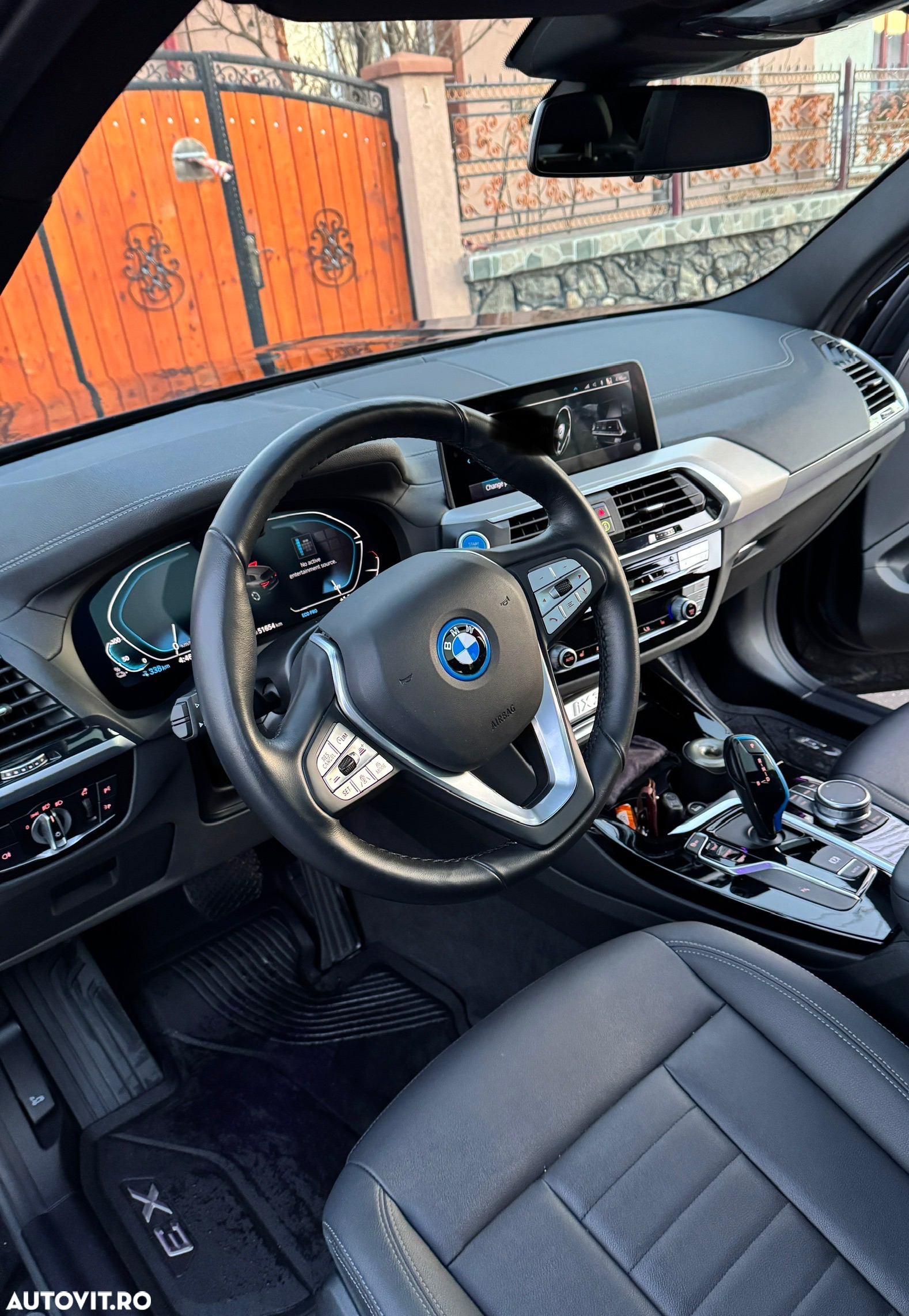 BMW iX3 - 5