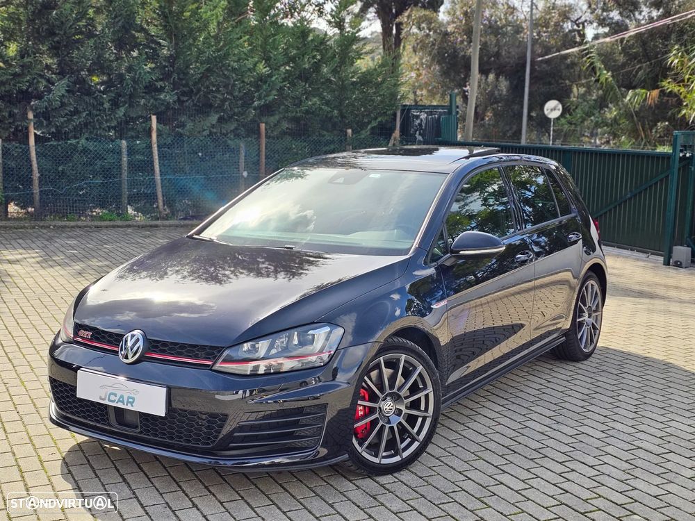 VW Golf 2.0 TSi GTi DSG Performance - 1