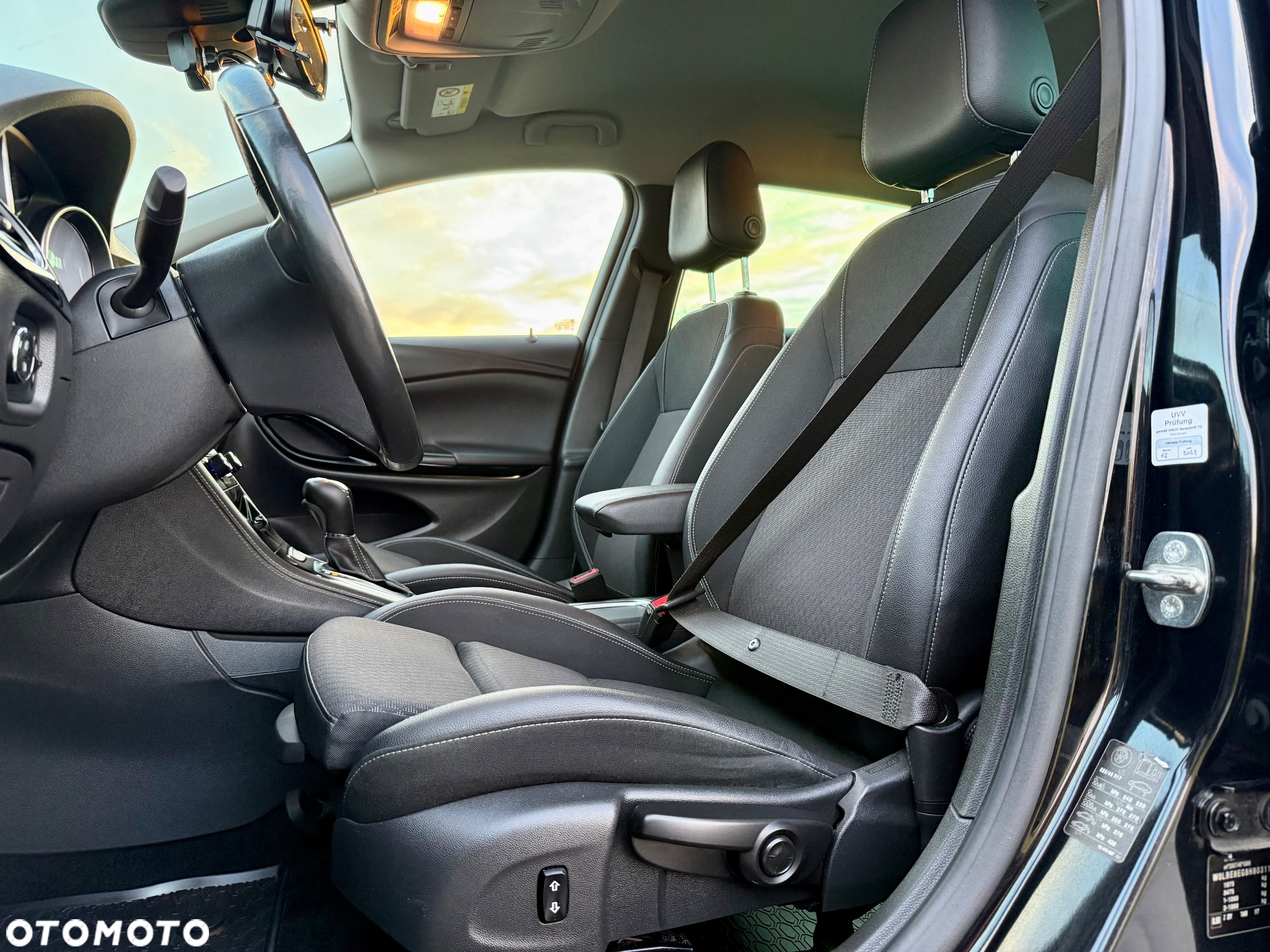 Opel Astra 1.6 D (CDTI) Automatik Sports Tourer Innovation - 20