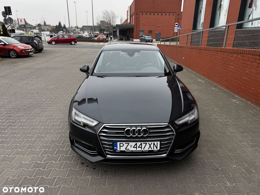 Audi A4 Limousine 2.0 TDI Sport S tronic - 3