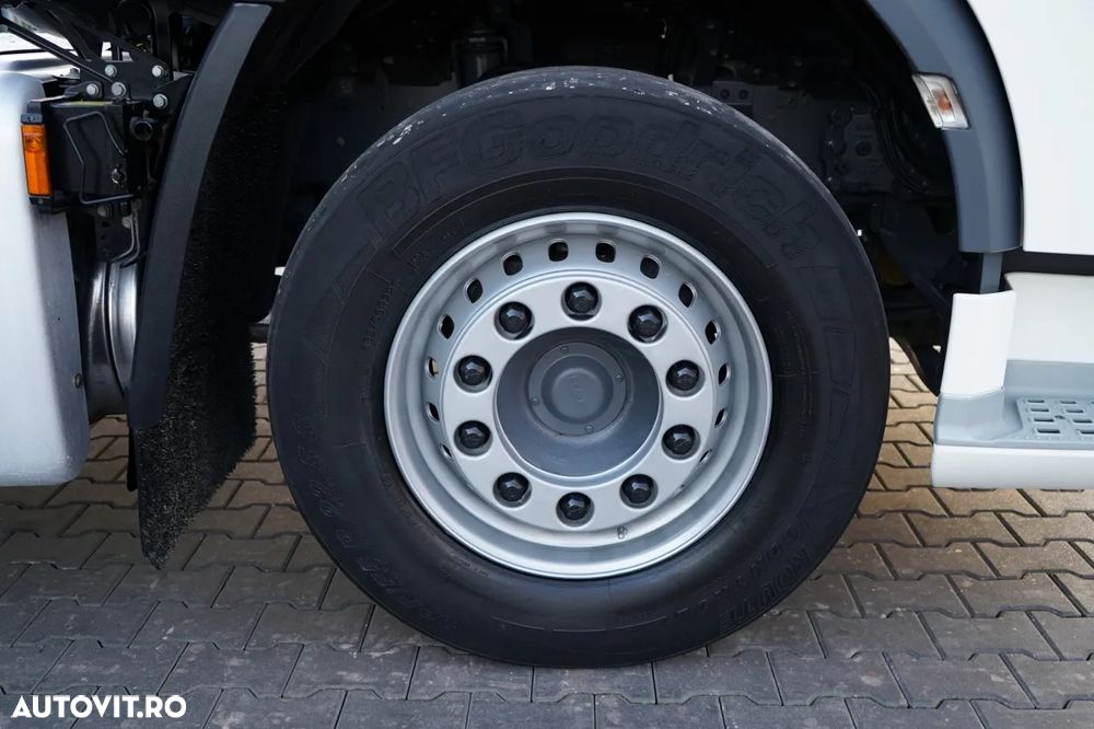 DAF XF 460 / SPACE CAB / EURO 6 - 19