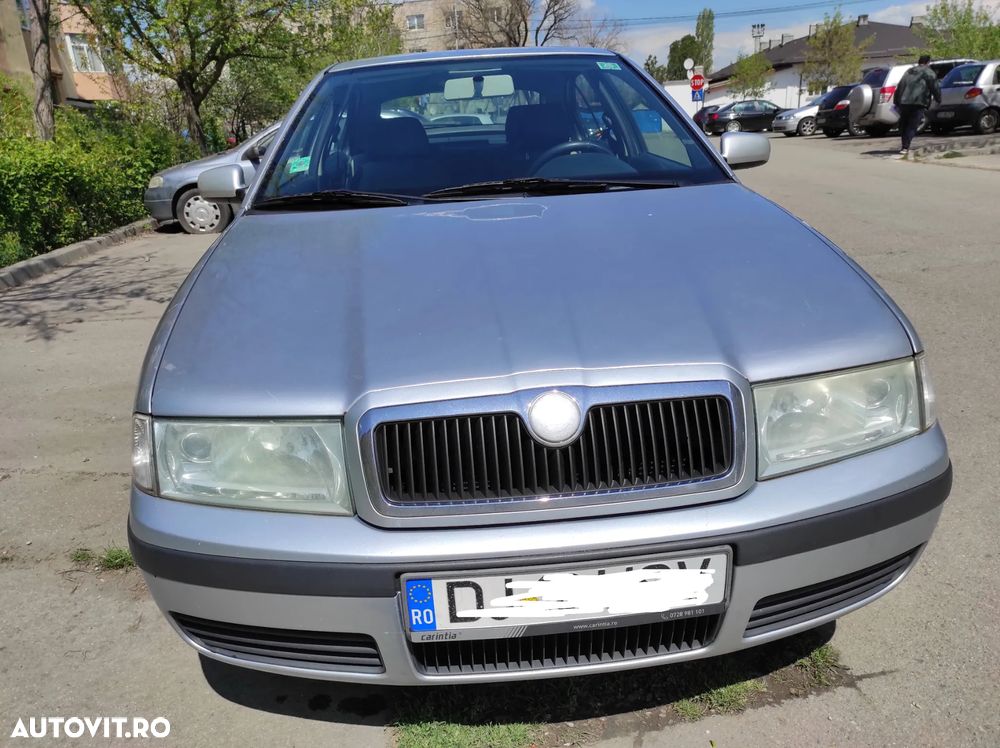 Skoda Octavia Tour 1.6 - 4