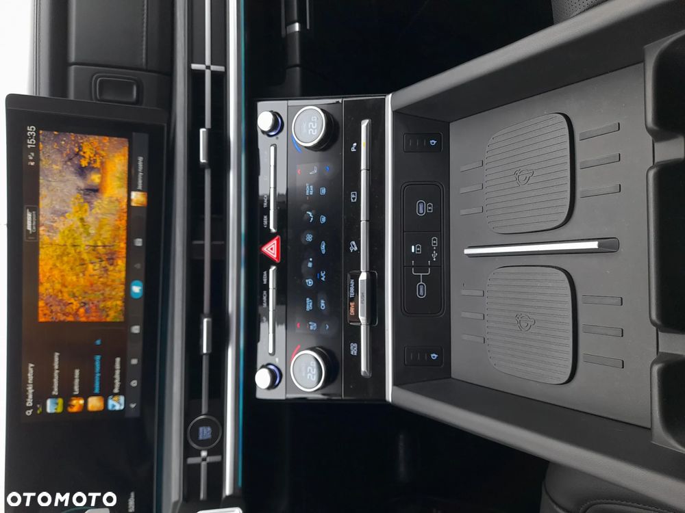 Hyundai Santa Fe 1.6 T-GDI HEV Platinum 4WD 7os - 24