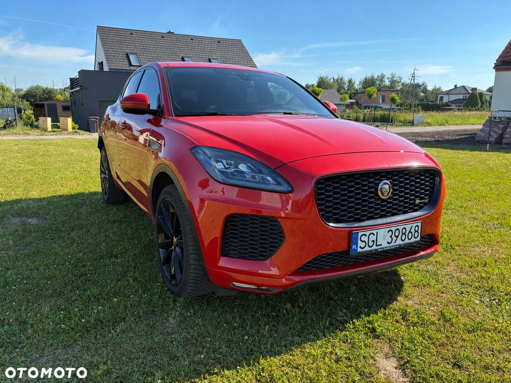 Jaguar E-Pace 2.0 i4D FWD R-Dynamic - 2