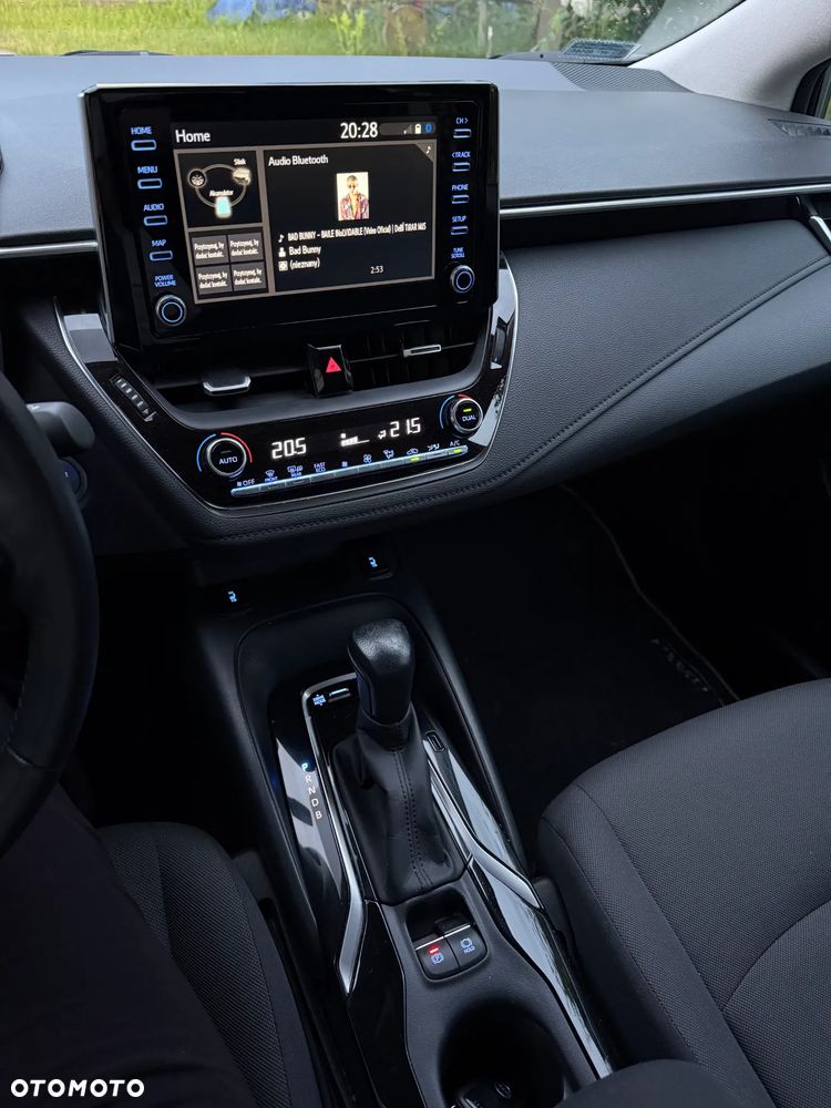 Toyota Corolla 1.8 Hybrid Comfort - 23