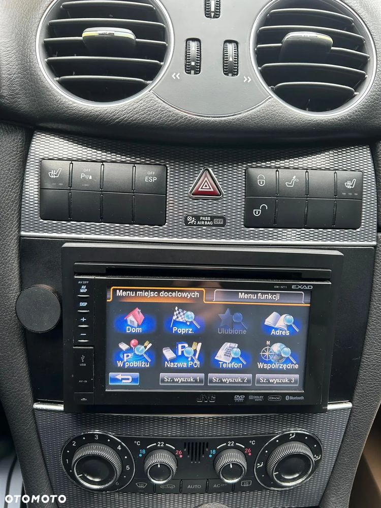 Mercedes-Benz CLK - 17