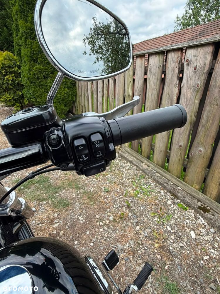 Harley-Davidson FXSB Breakout - 3