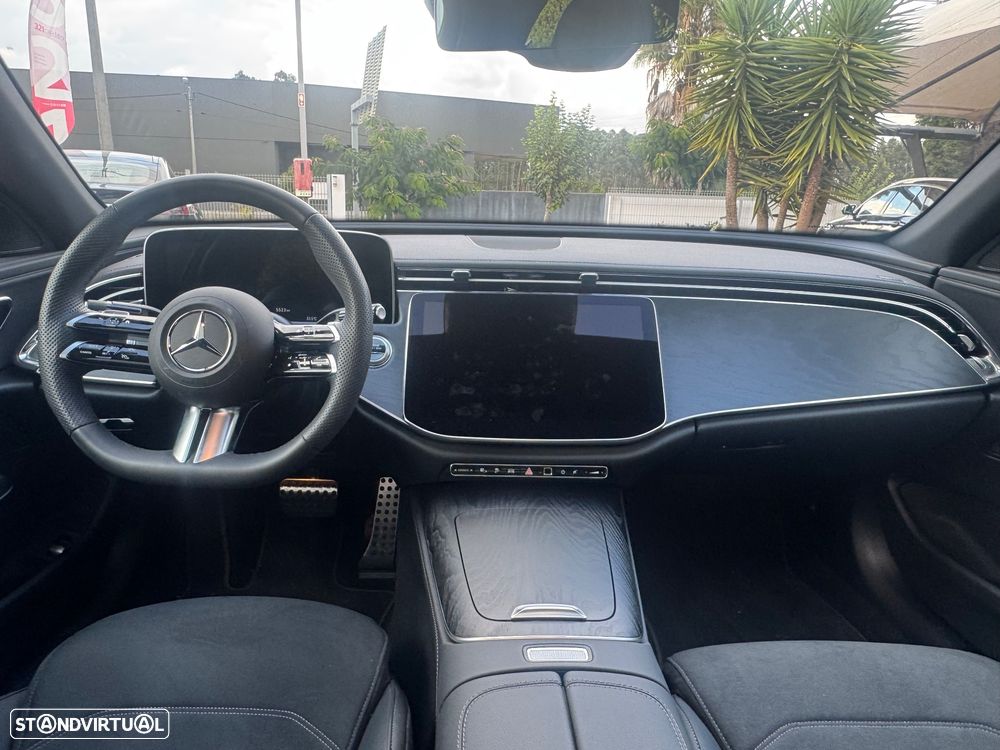 Mercedes-Benz E 300 - 25